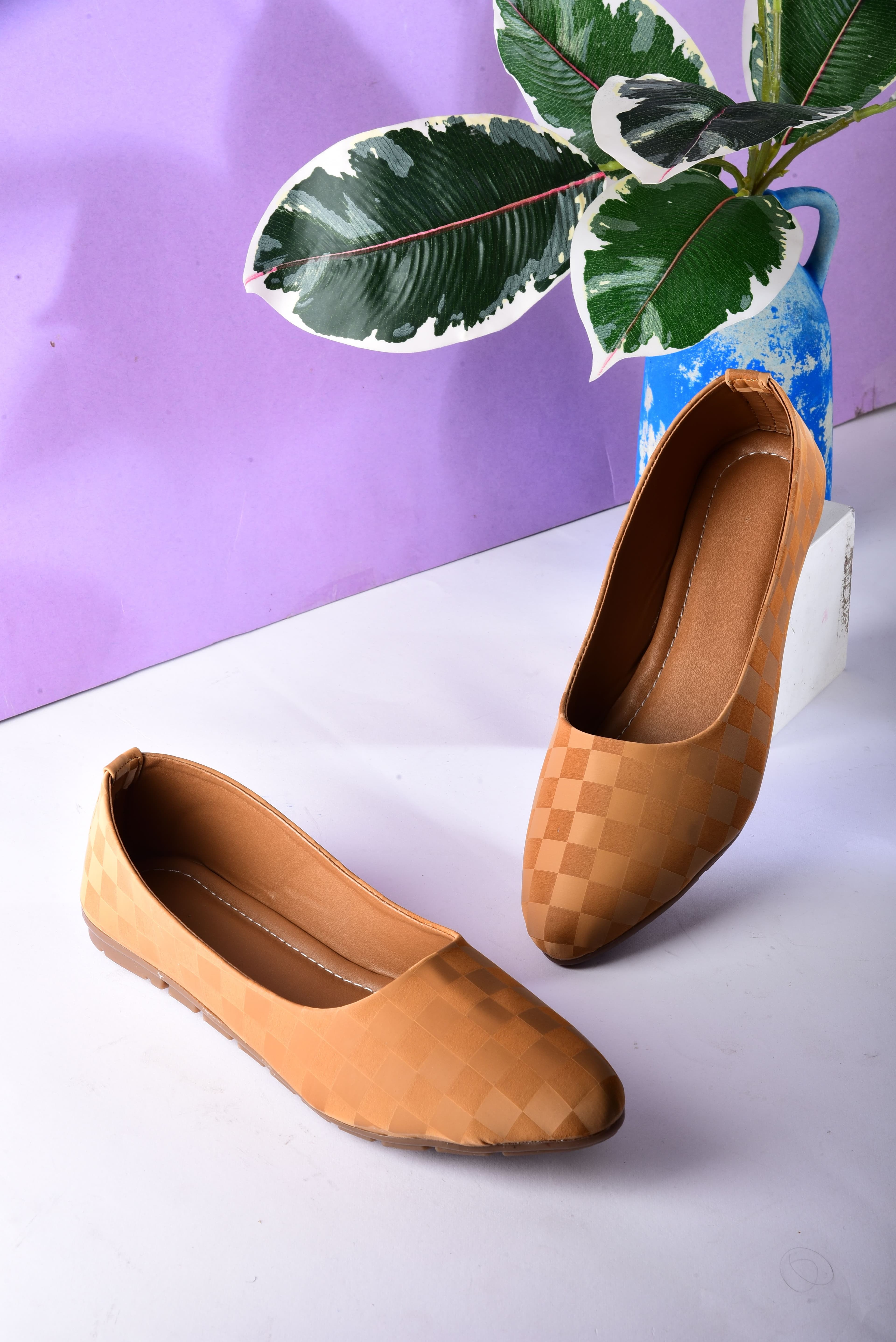 Checkered Brown Sandals