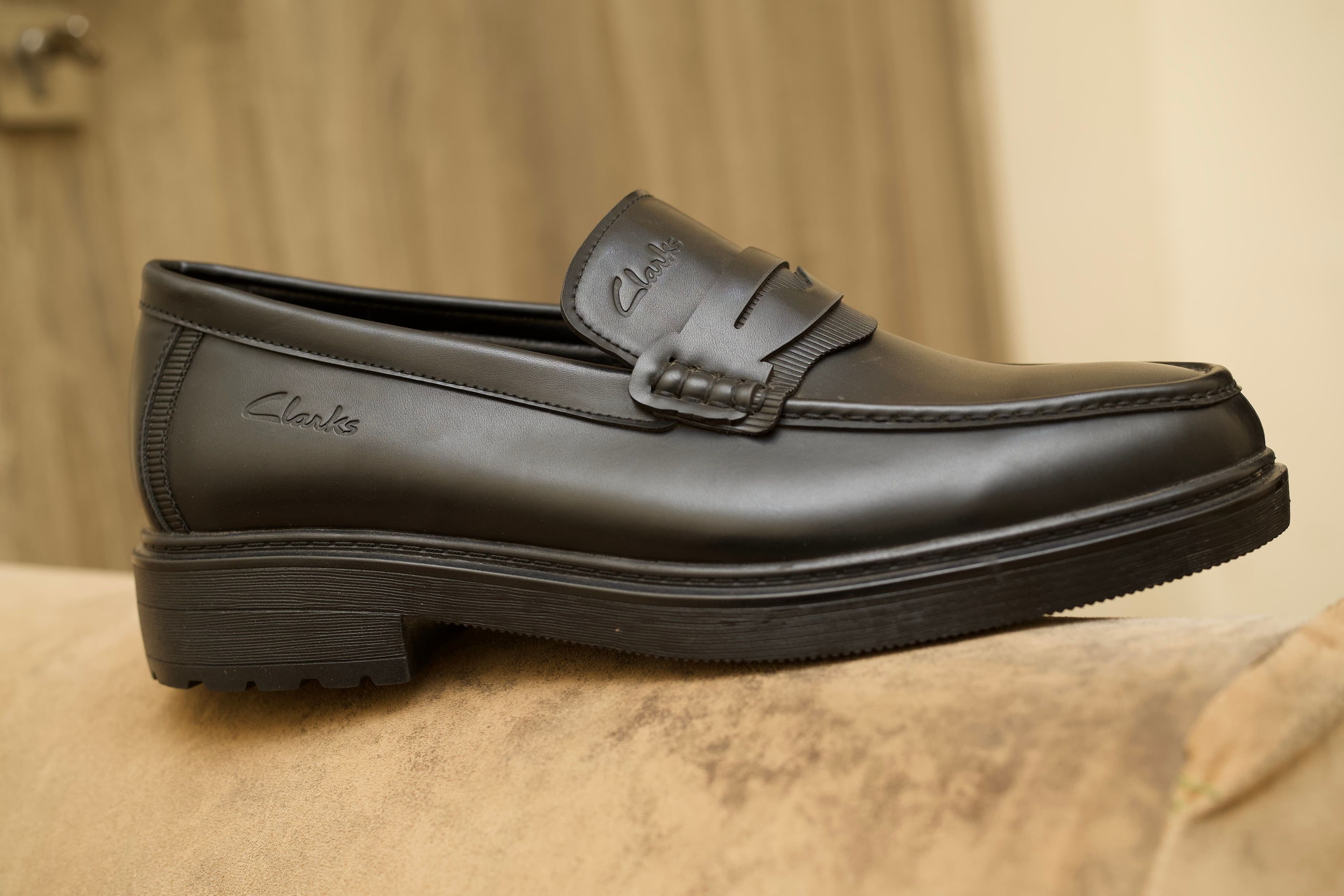 Sleek Black Loafer